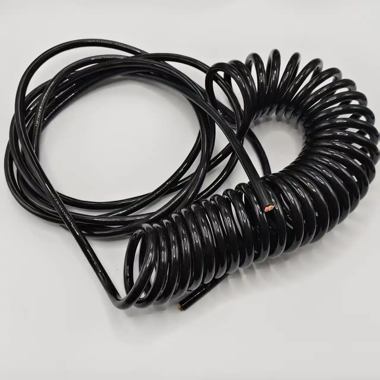 青岛信昌电子定制高弹力螺旋电缆，赋能乐清